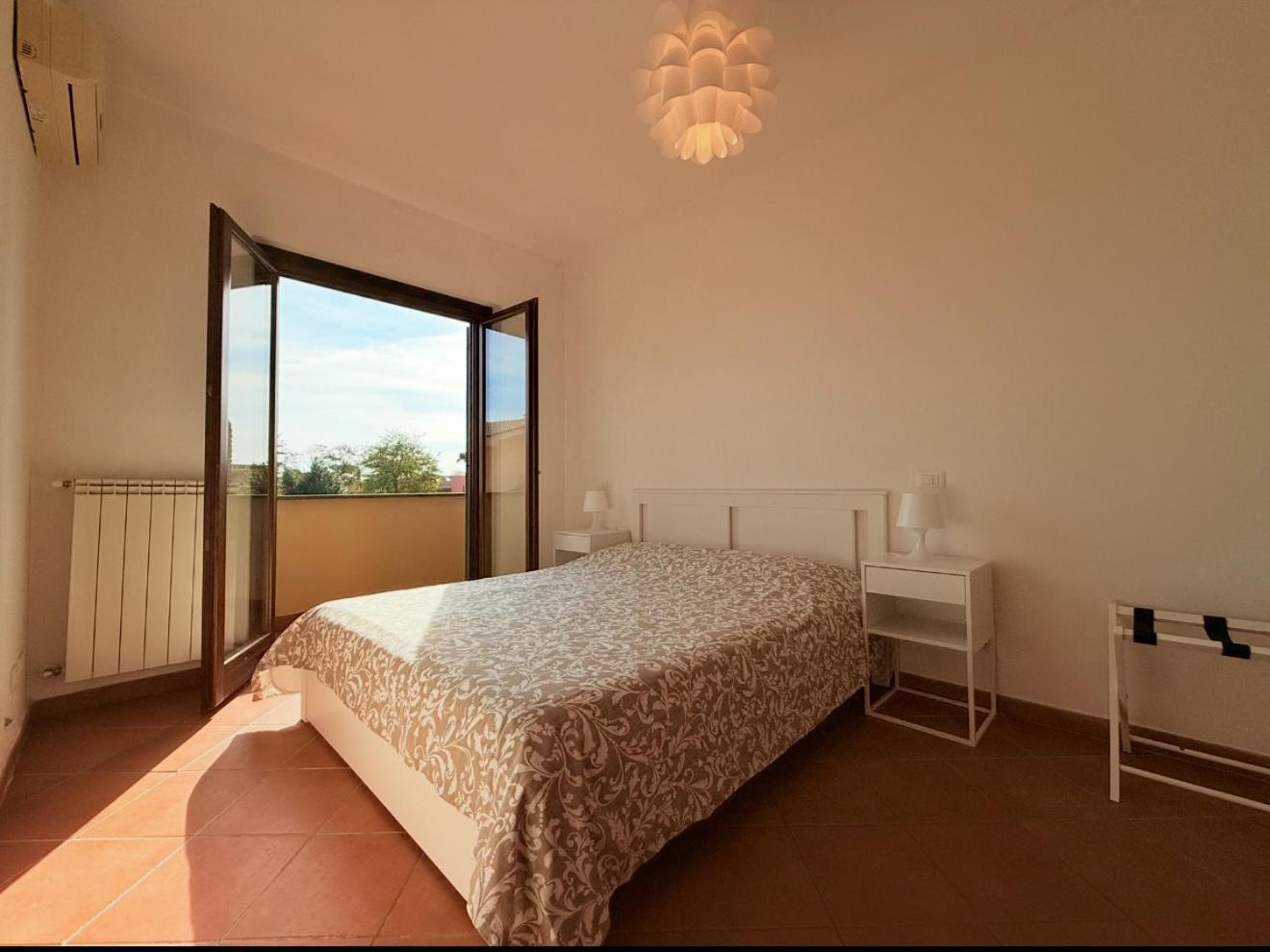 Lm Apartment Isola Fiumicino Kültér fotó